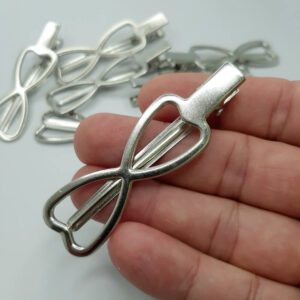 Bico de Pato Jacaré Presilha Laço Vazado 7cm