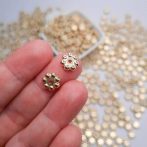 Miçanga para Pulseira Entremeio Flor Dourada ABS 8mm