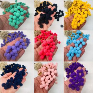 Alternative view of Pompom Mini Cores 1,5cm- 50 unidade
